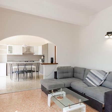 Joivy Family Flat With 3 Balconies, 10 Min To Beach Moneglia Dış mekan fotoğraf