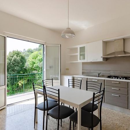 Joivy Family Flat With 3 Balconies, 10 Min To Beach Moneglia Dış mekan fotoğraf