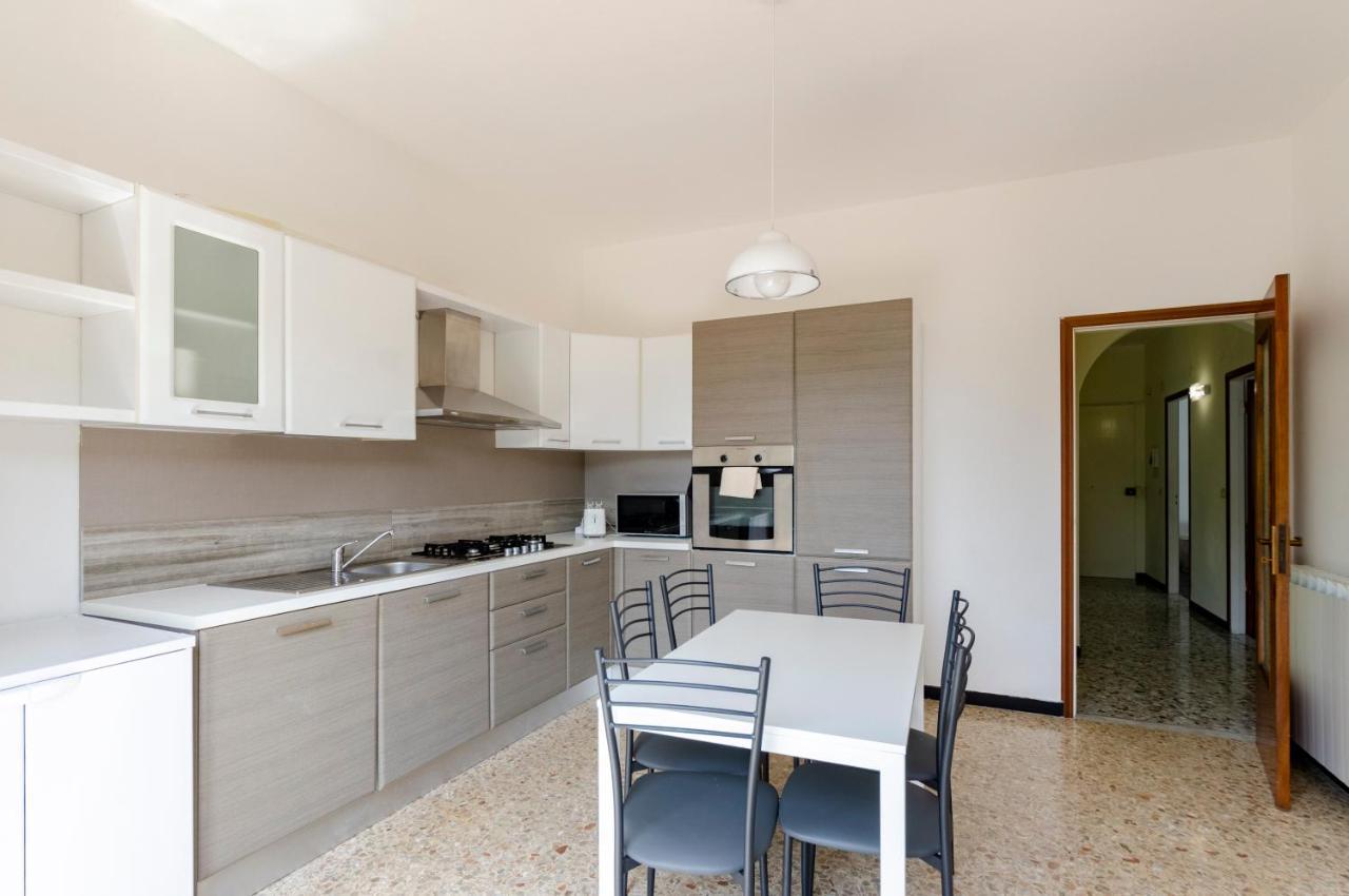 Joivy Family Flat With 3 Balconies, 10 Min To Beach Moneglia Dış mekan fotoğraf